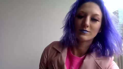 omilk online show from December 2024 06:42:02 PM