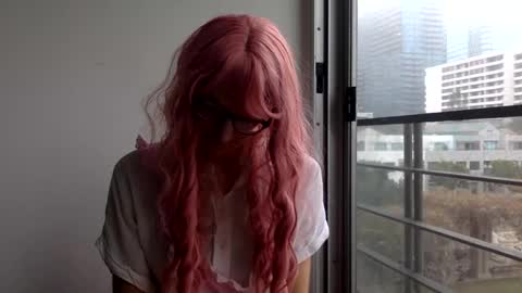 omilk online show from December 2024 04:57:01 PM