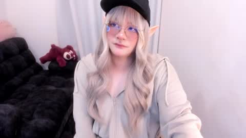 Snapshot of omorimori chatting on June 2026 02:39:01 PM Omori Chan online show from June 2026 02:39:01 PM