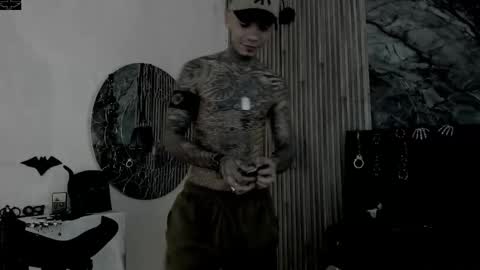     ... online show from December 2025 04:08:01 AM