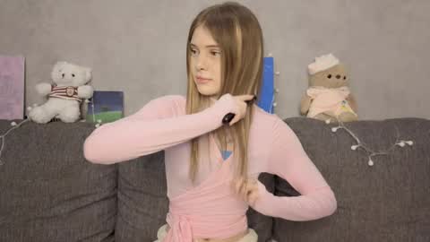 Eva online show from May 2026 01:41:01 PM