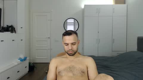 onebestlover online show from April 2026 08:26:01 AM