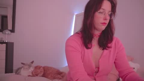 Ariel online show from February 2026 10:17:01 PM