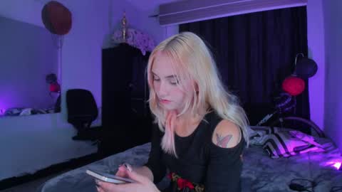 YIN MIGUEL online show from February 2025 05:24:01 AM