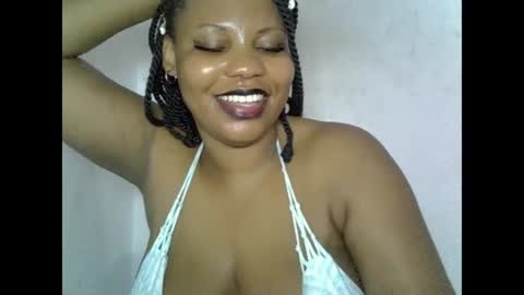 Snapshot of oneofdbestchubbygaloncb chatting on June 2026 05:17:02 PM oneofdbestchubbygaloncb online show from June 2026 05:17:02 PM