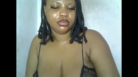 Snapshot of oneofdbestchubbygaloncb chatting on June 2026 04:46:01 PM oneofdbestchubbygaloncb online show from June 2026 04:46:01 PM