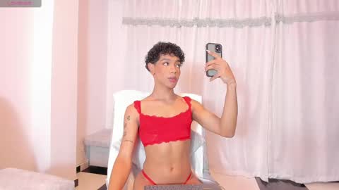 Snapshot of onika_minnaj chatting on February 2025 03:21:01 AM Andy online show from February 2025 03:21:01 AM