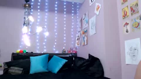 Snapshot of only1jtreasure chatting on December 2024 05:31:01 PM Only1JTreasure online show from December 2024 05:31:01 PM