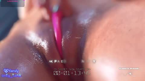 Lana Lexx online show from April 2026 09:46:01 PM