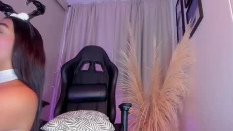 misssaray official online show from March 2026 07:14:02 PM