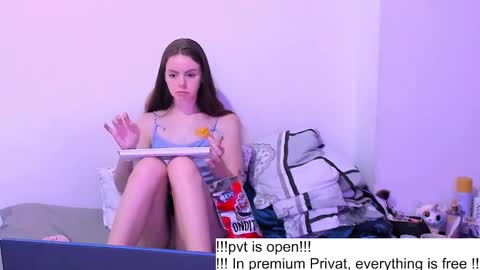 Snapshot of only_sarah1 chatting on October 2025 11:27:02 PM only_sarah1 online show from October 2025 11:27:02 PM