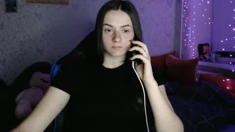 Amalia online show from April 2026 06:35:01 PM