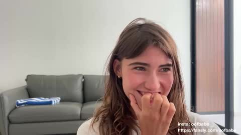 Helen online show from December 2025 10:08:02 PM