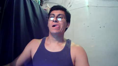 Snapshot of oomaurooo chatting on July 2026 08:10:01 AM oomaurooo online show from July 2026 08:10:01 AM