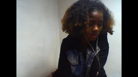 Snapshot of oooorazanasoa chatting on May 2026 06:50:01 PM oooorazanasoa online show from May 2026 06:50:01 PM
