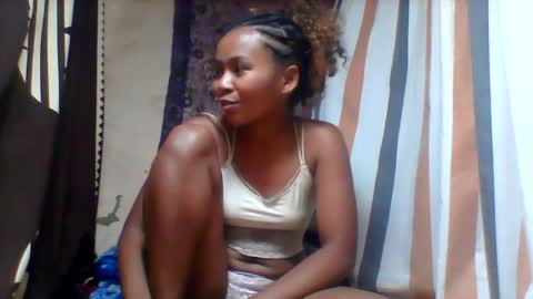 Snapshot of oooozafiette chatting on July 2026 08:57:02 PM oooozafiette online show from July 2026 08:57:02 PM