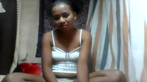 Snapshot of oooozafiette chatting on July 2026 09:45:02 AM oooozafiette online show from July 2026 09:45:02 AM