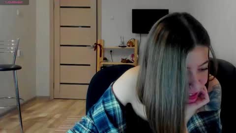 Snapshot of oops_britney chatting on February 2026 04:29:01 PM Britney online show from February 2026 04:29:01 PM