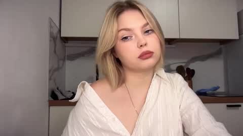 Ophelia online show from December 2025 10:46:02 AM