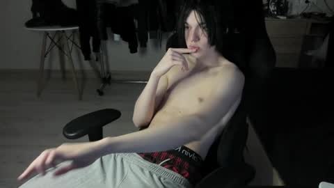 Bella and John online show from June 2026 08:10:02 PM