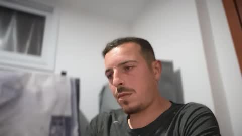 or online show from October 2025 05:17:01 PM