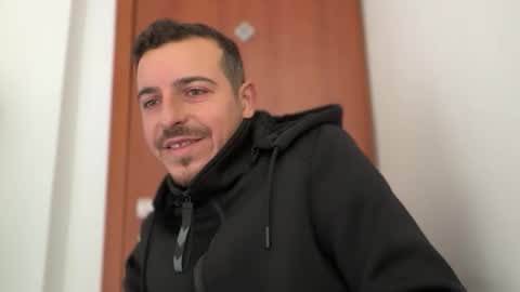 or online show from December 2025 10:20:01 AM