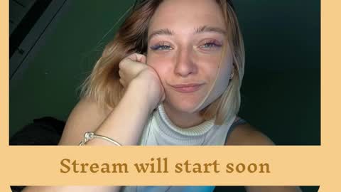 Snapshot of orange___melani chatting on November 2025 10:14:01 AM Melani online show from November 2025 10:14:01 AM