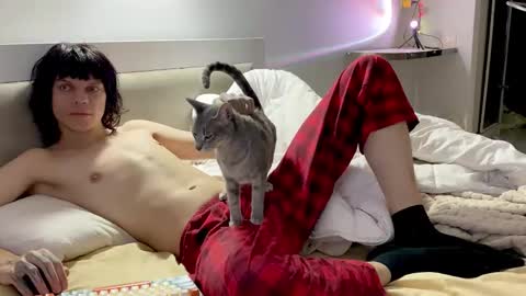 Justin online show from January 2026 08:23:01 PM