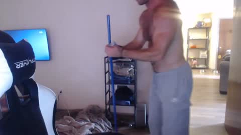 Snapshot of oregon87 chatting on July 2026 06:26:01 PM The Oregon Lumberjack online show from July 2026 06:26:01 PM