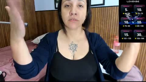 Snapshot of ori_whore chatting on May 2026 02:20:02 AM ori_whore online show from May 2026 02:20:02 AM