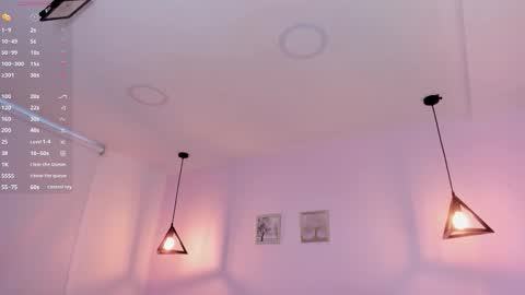 Miss Guzman  online show from September 2025 10:44:01 PM