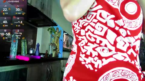 Snapshot of oriana_thomson2 chatting on May 2026 12:35:02 PM Oriana online show from May 2026 12:35:02 PM
