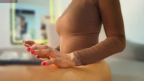 oriannazurek online show from July 2026 03:53:01 AM