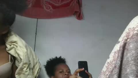 ornellahhh online show from October 2025 05:33:02 PM