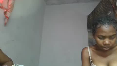 ornellahhh online show from October 2025 10:41:02 AM