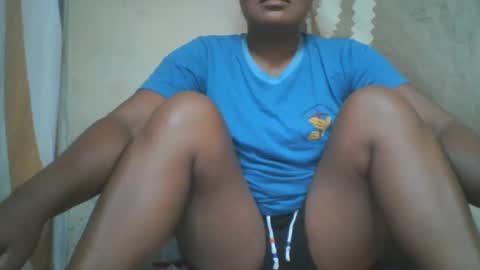 ornettee online show from November 2025 02:55:01 AM