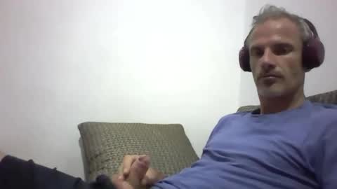 orwel09 online show from December 2025 04:46:02 PM