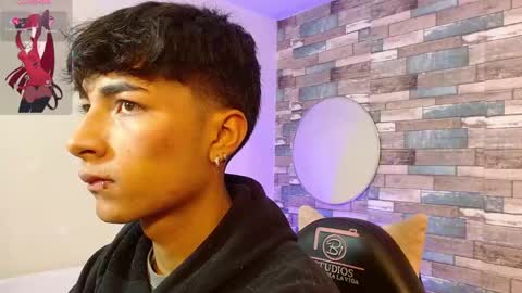 osamu_tay online show from February 2026 11:55:01 AM