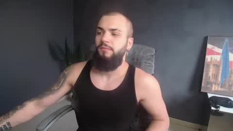 Snapshot of oscarwills chatting on June 2026 04:20:01 AM OscarWills online show from June 2026 04:20:01 AM