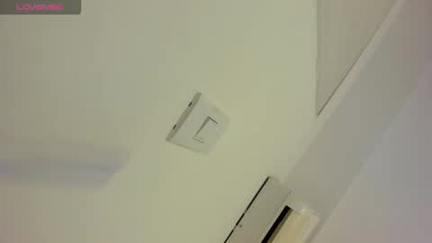 oshun_444 online show from March 2026 12:08:01 PM