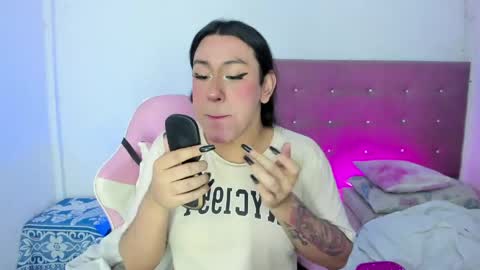 Maria   online show from February 2026 11:50:02 PM