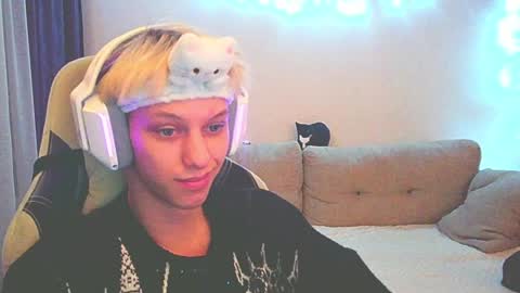 Ostin online show from December 2024 11:26:01 AM