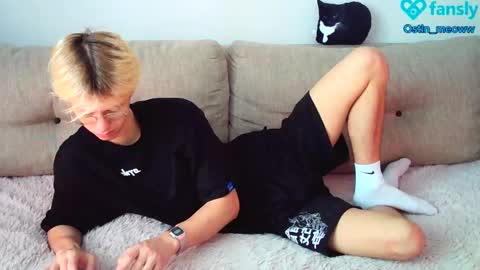 Ostin online show from February 2025 08:15:02 AM