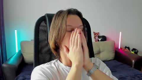 Ostin online show from March 2026 06:51:02 AM