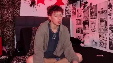 Snapshot of otter_star chatting on December 2025 03:45:02 AM Princces Albert online show from December 2025 03:45:02 AM