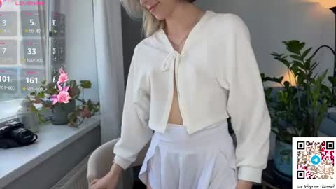 Snapshot of ottiliebolyard chatting on August 2026 01:27:01 PM Anne online show from August 2026 01:27:01 PM