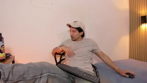 Otto Andrew online show from March 2026 03:40:01 AM