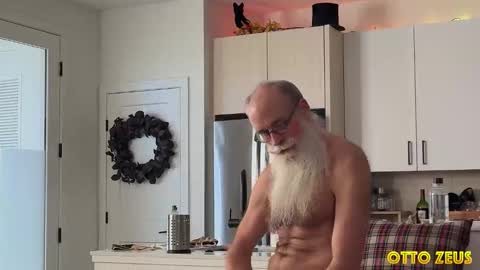 Otto Zeus online show from November 2025 09:26:02 PM