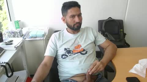 outdoornakedguy11_007 online show from December 2024 09:50:01 PM