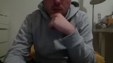  92 online show from November 2025 06:08:01 PM